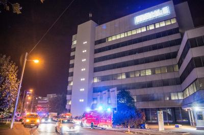 Stuttgart-Feuerbach: Kuehlmittelsensor bei Firma Mahle sorgt fuer Grosseinsatz